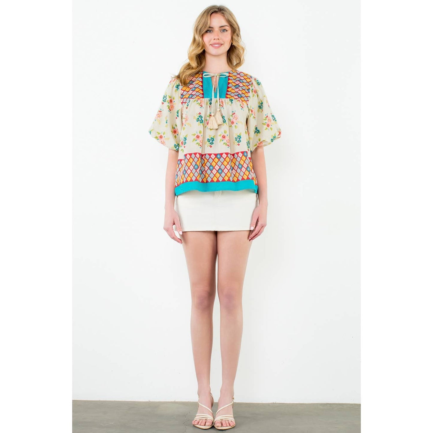 Tassel Tie Puff Sleeve Floral Top