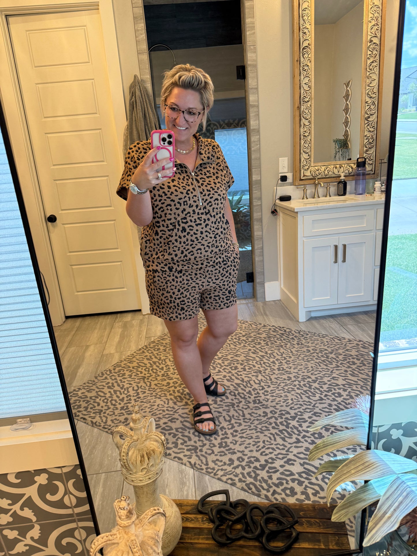 LEOPARD KNIT SHORT PANTS WITH POCKET