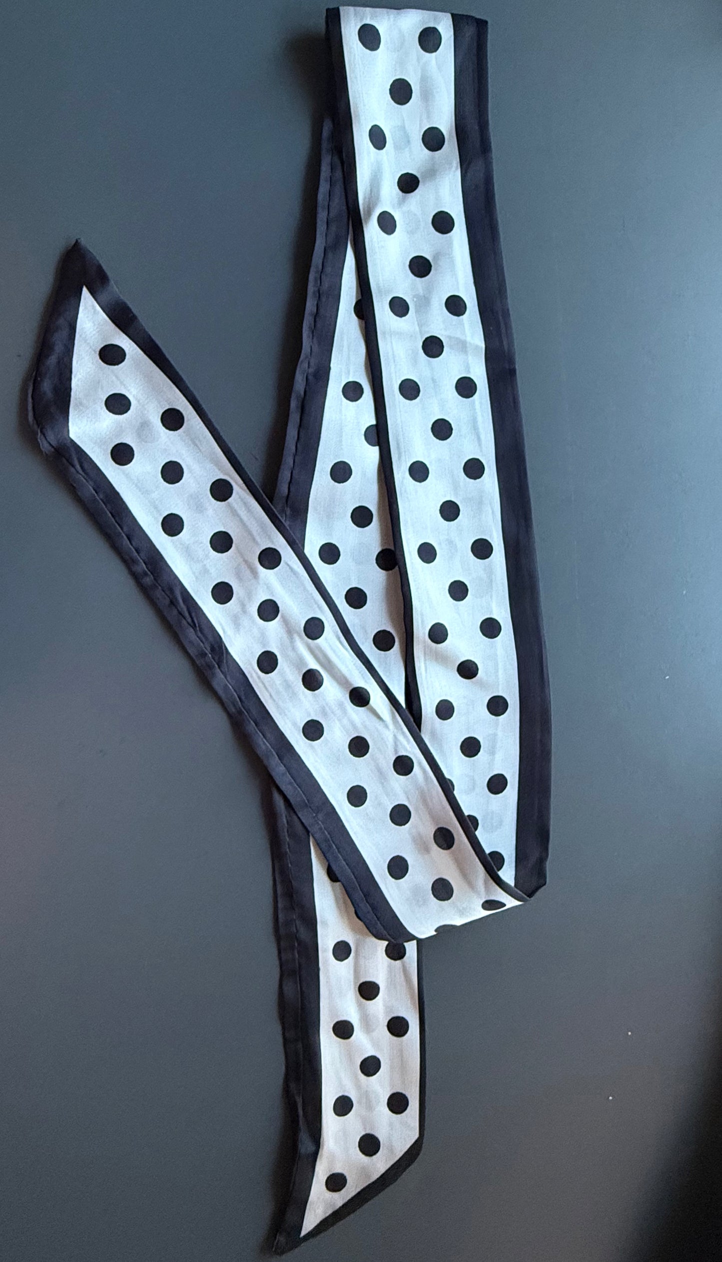 Twilly Scarfs
