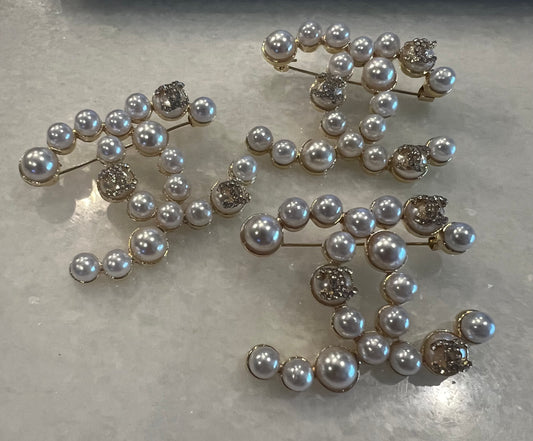 Pearl CC Pin