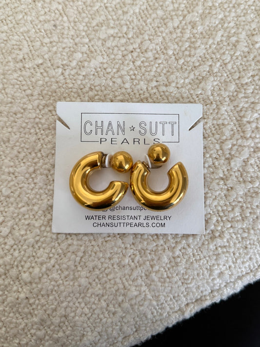 ChanSutt Pearl KYLAN HOOPS