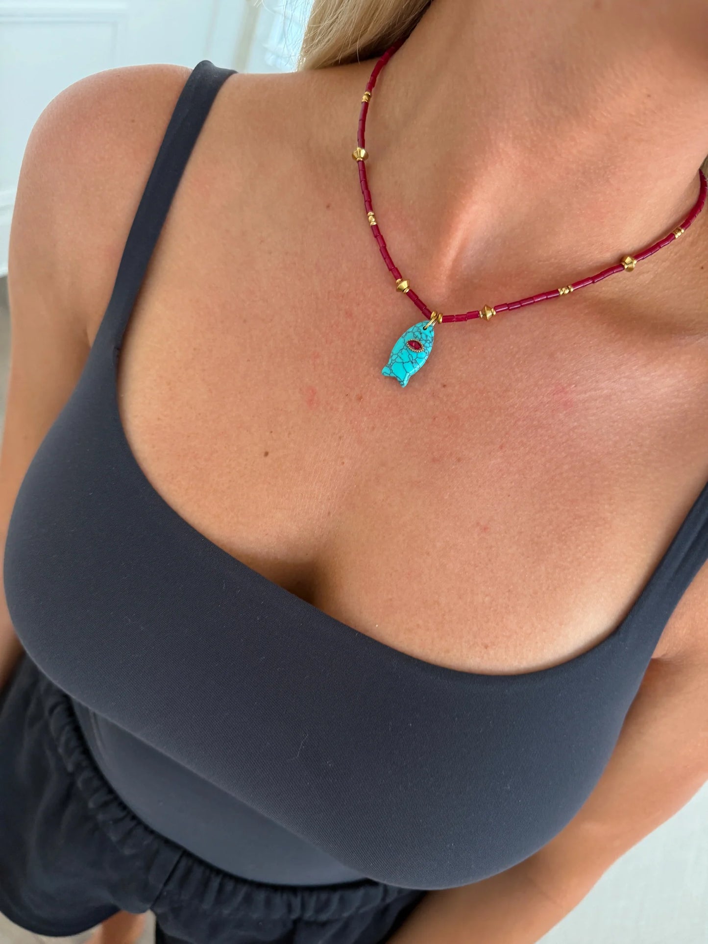 SLOANE NECKLACE
